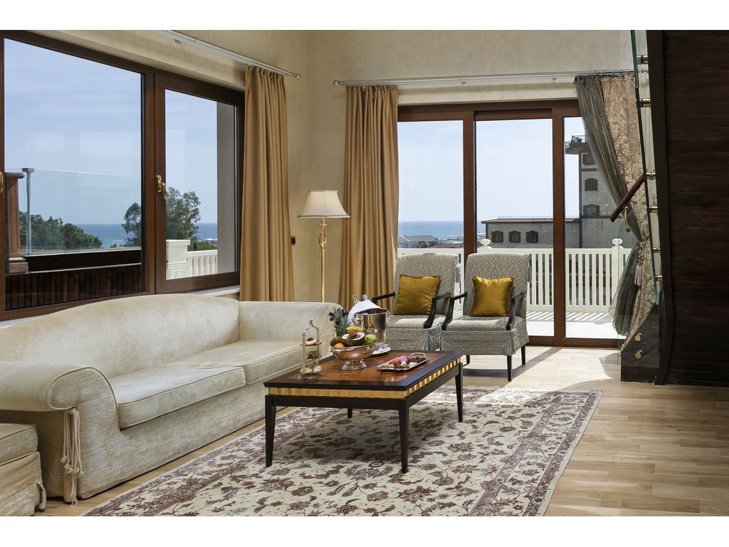 rooms-royal-duplex-suite