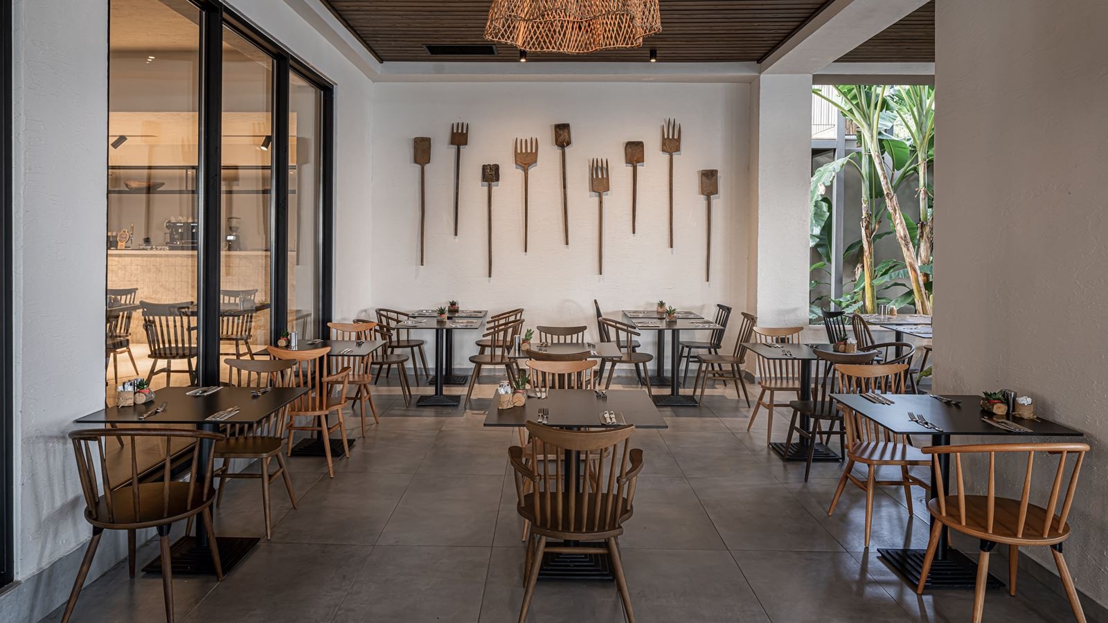 restaurants-main-restaurant