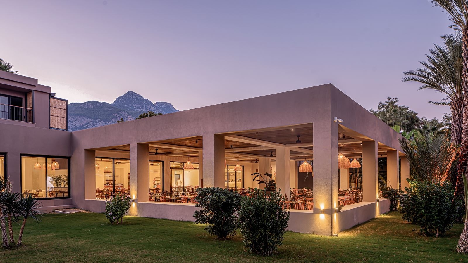 restaurants-main-restaurant