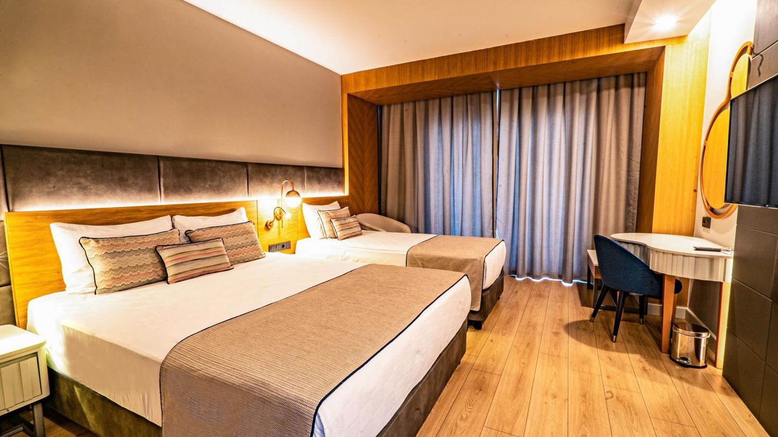 rooms-standard-room-land-side