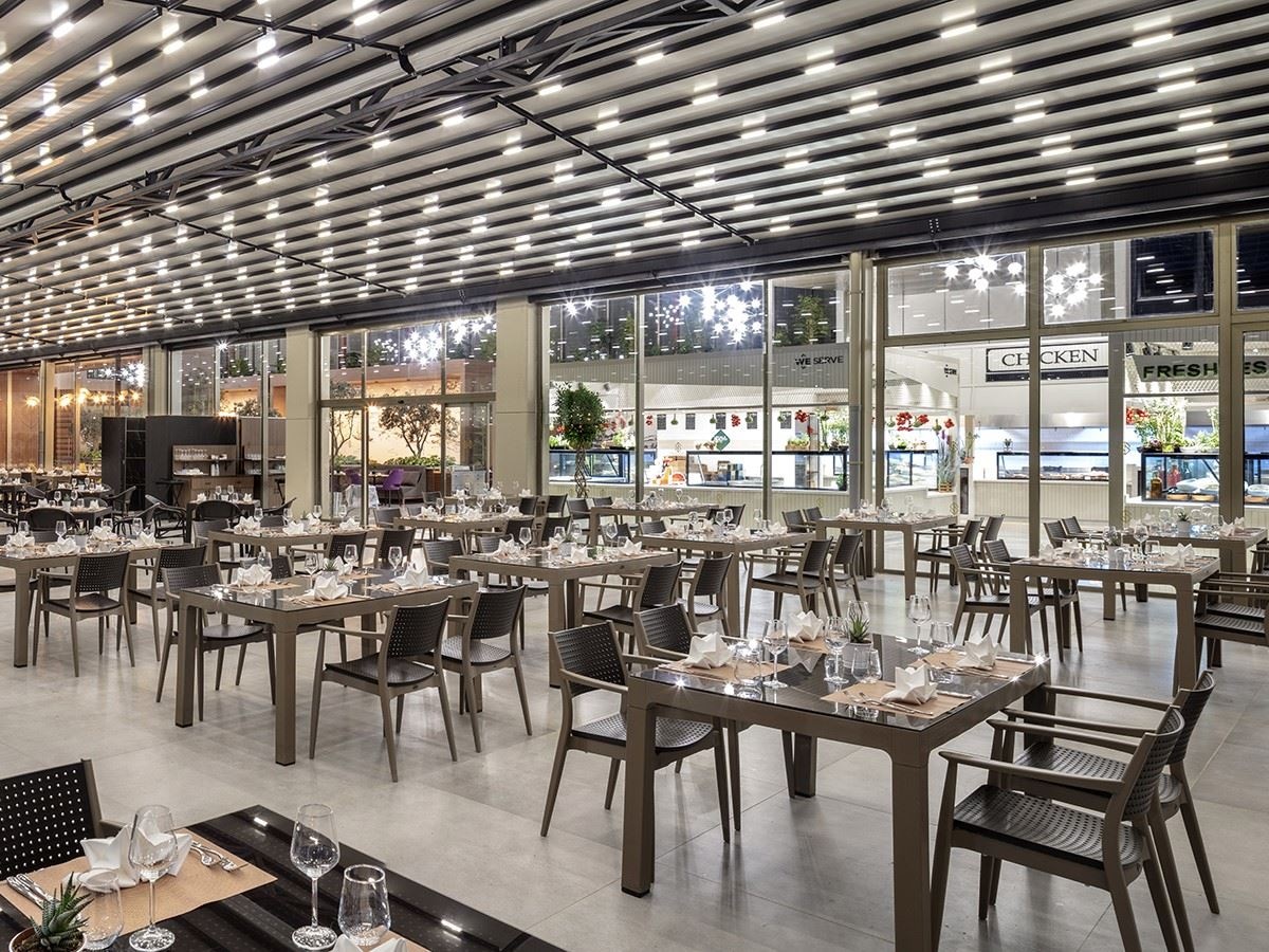 restaurants-cosmos-main-restaurant