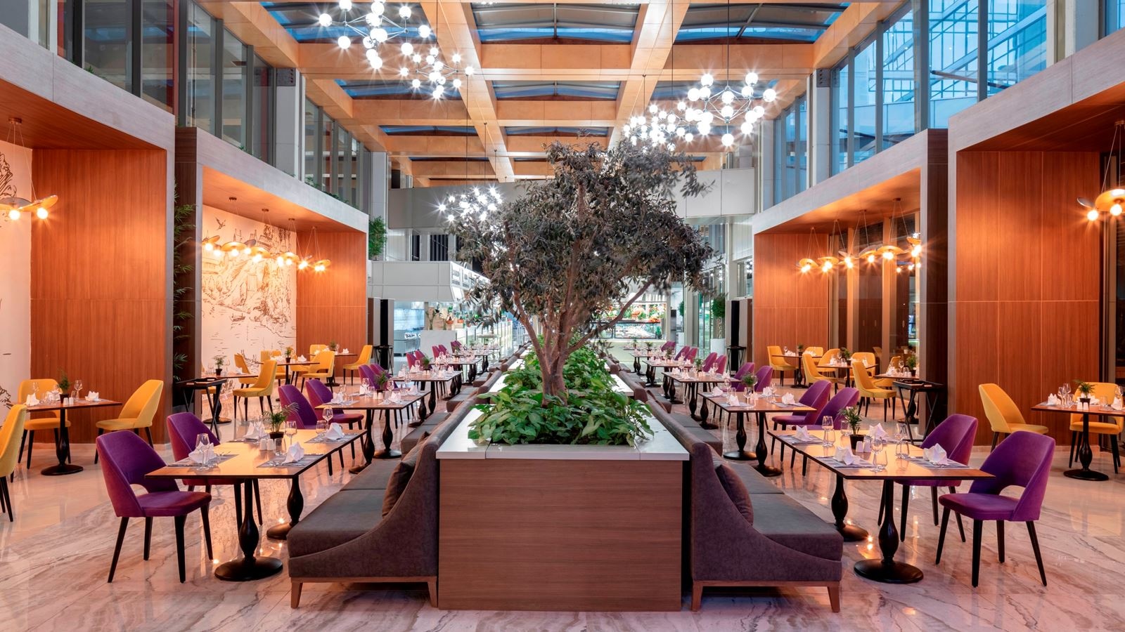 restaurants-cosmos-main-restaurant