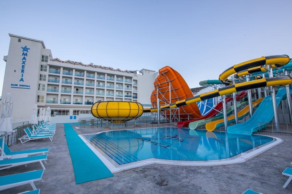water-park-water-park