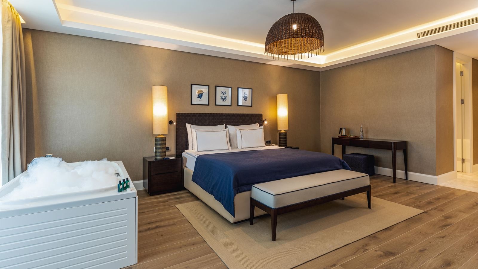 rooms-grand-garden-suite