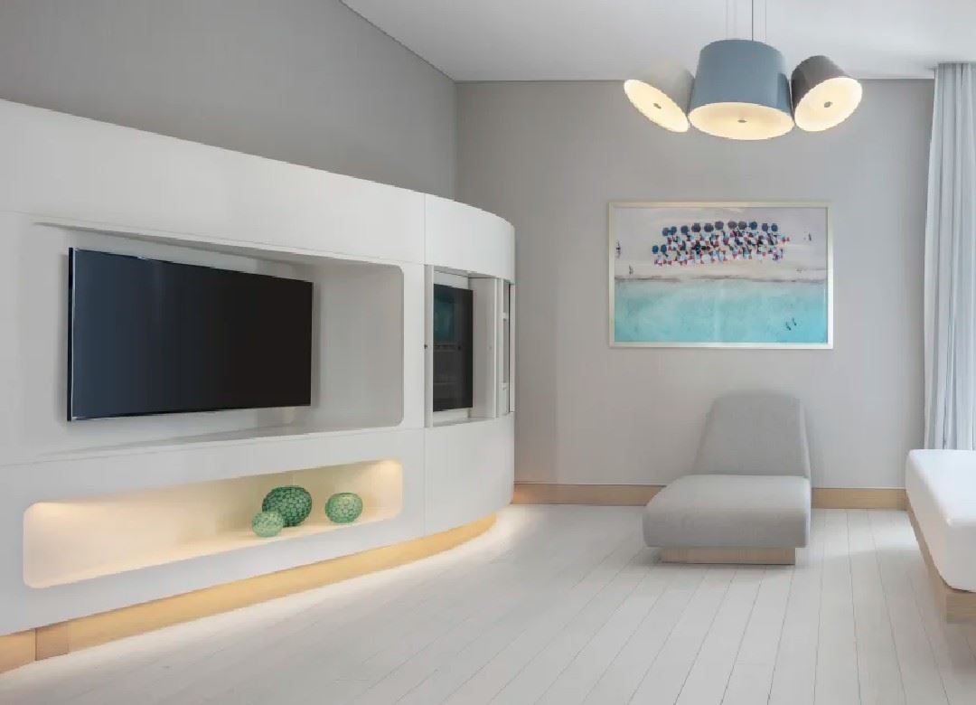 rooms-king-deluxe-room-with-partial-sea-view