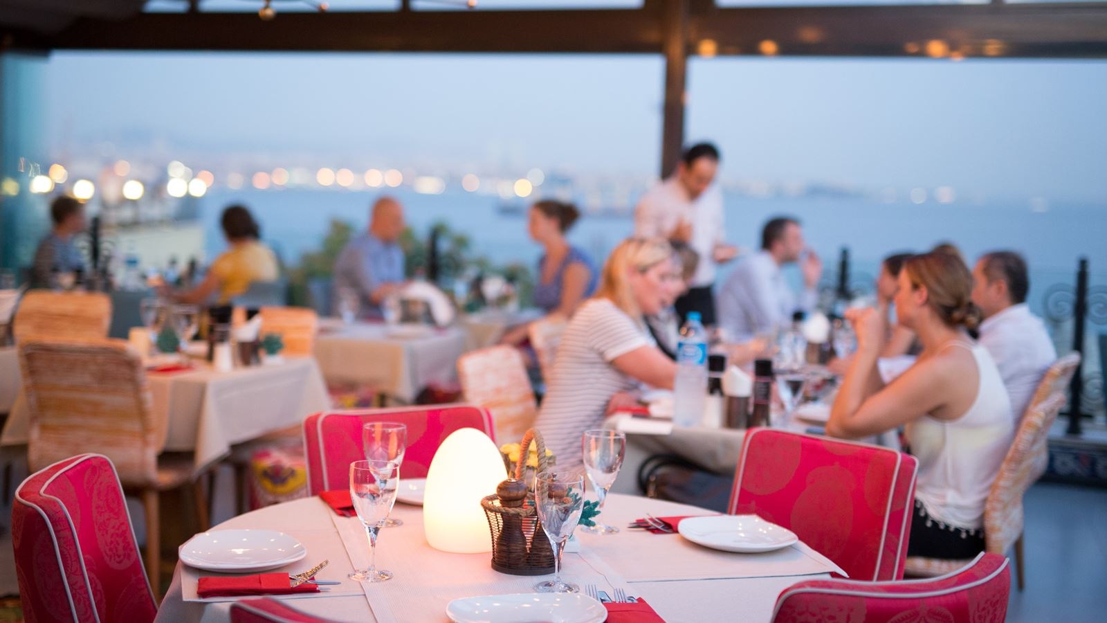 restaurants-restaurants