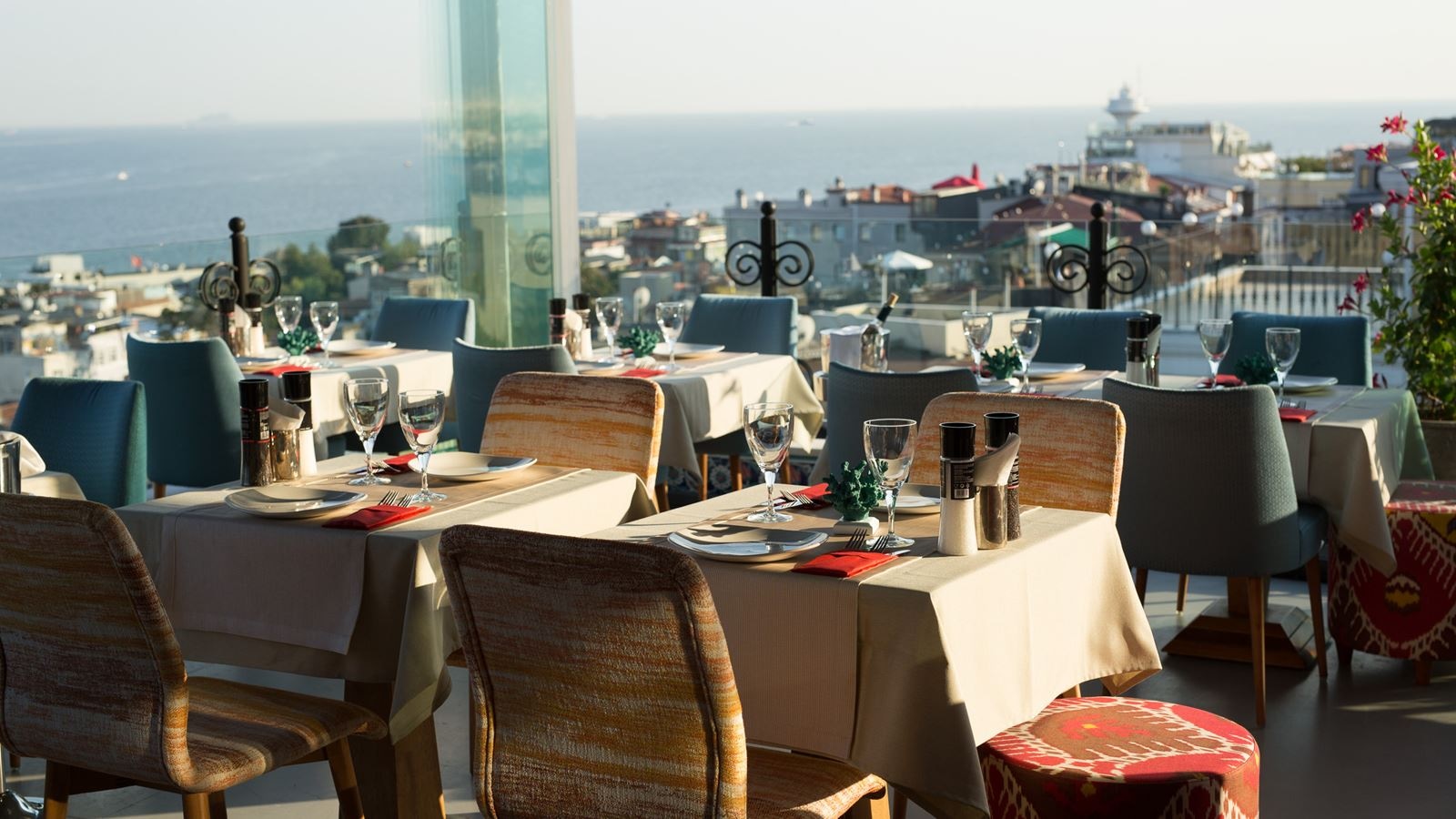 restaurants-restaurants