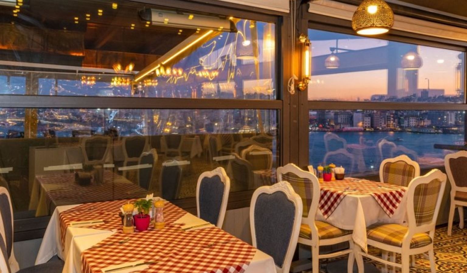 restaurants-alpek-restaurant