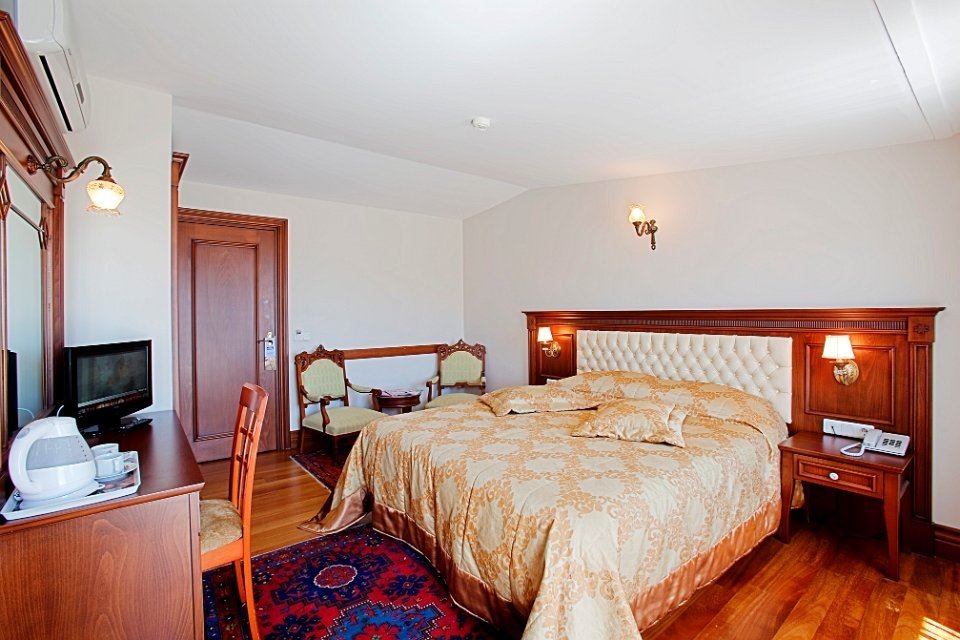 rooms-family-room-standard