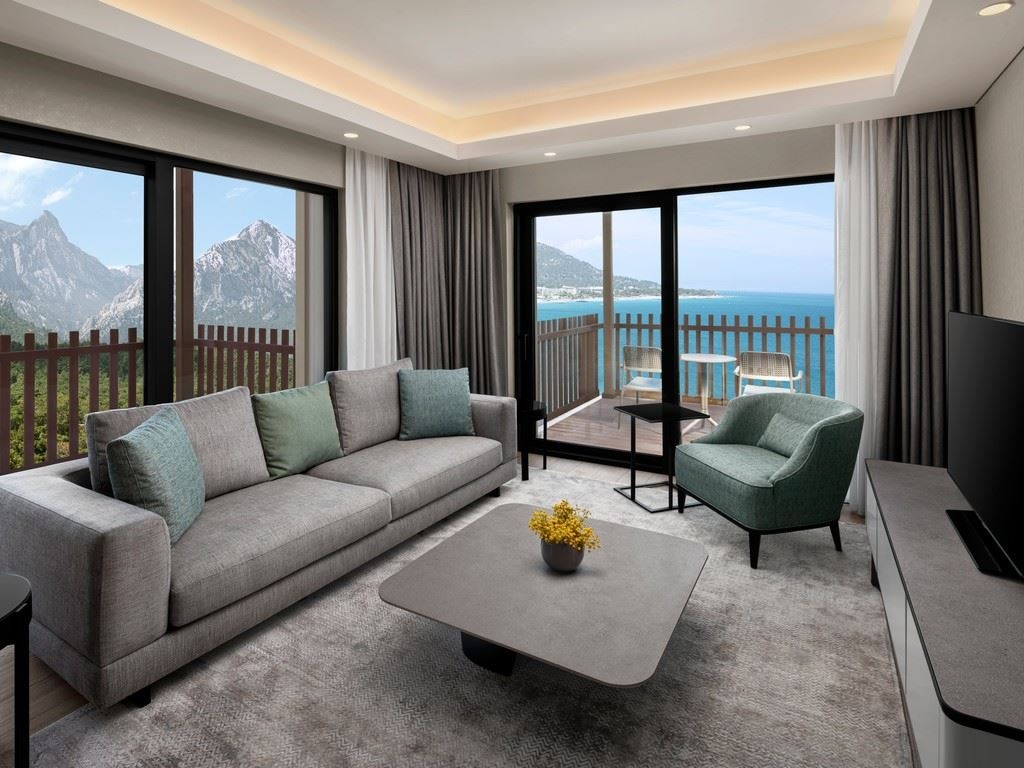 rooms-corner-suite-unique-sea-view