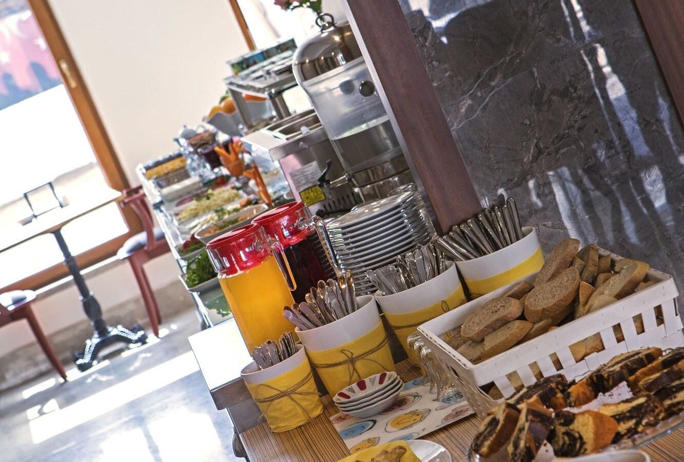 restaurants-restaurants