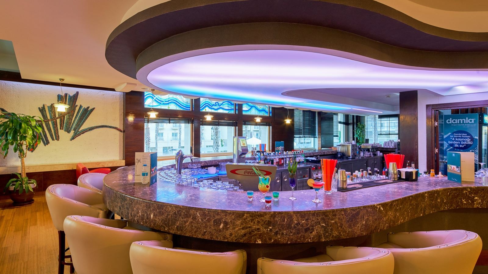 bars-gardenya-lobi-bar