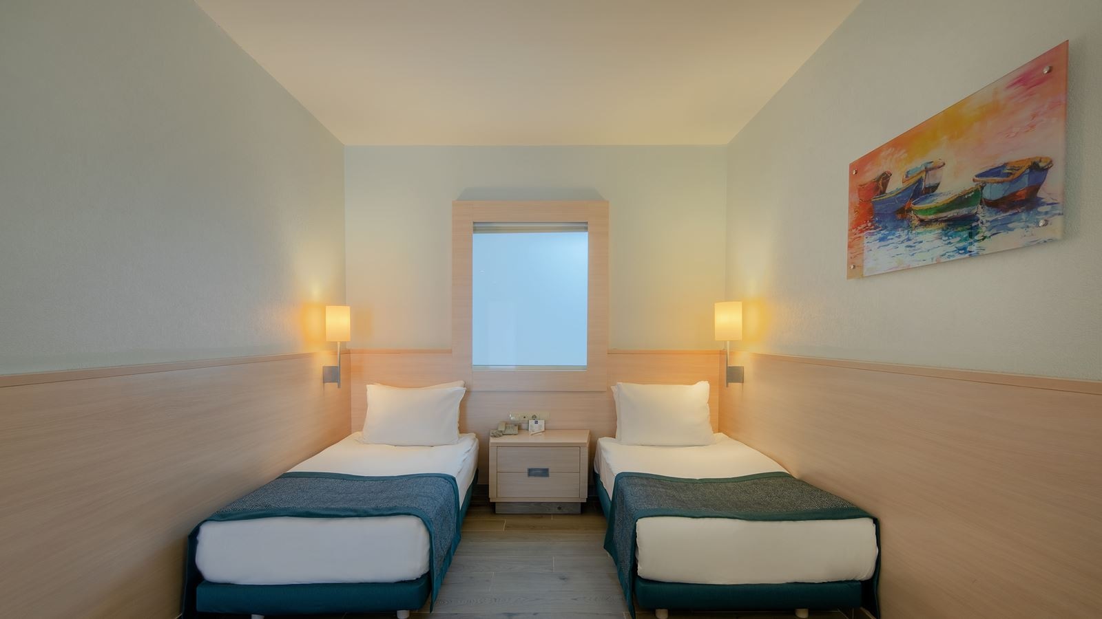 rooms-coral-family-room