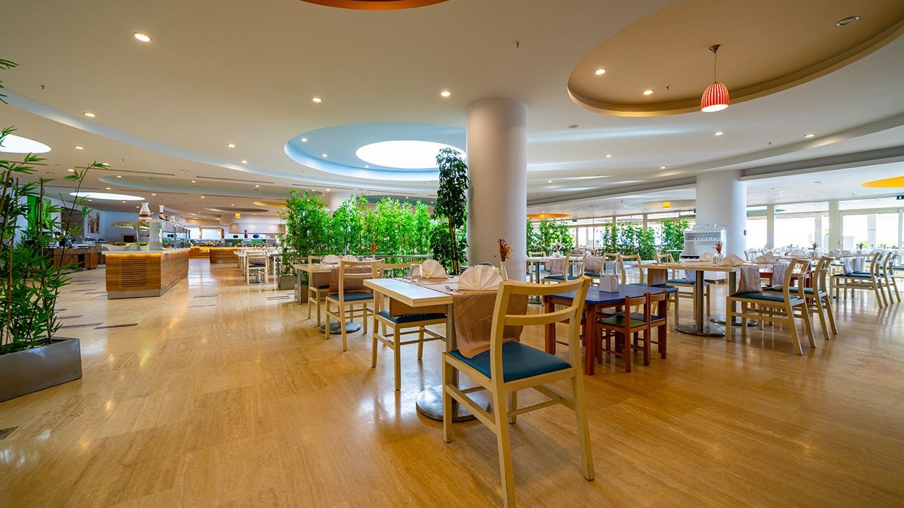 restaurants-gardenya-main-restaurant