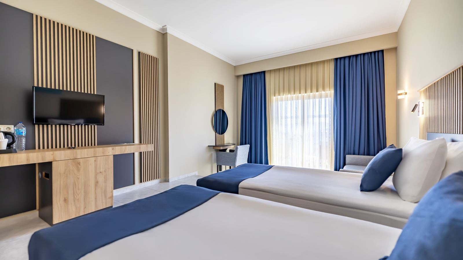 rooms-main-building-standard-sea-view-room