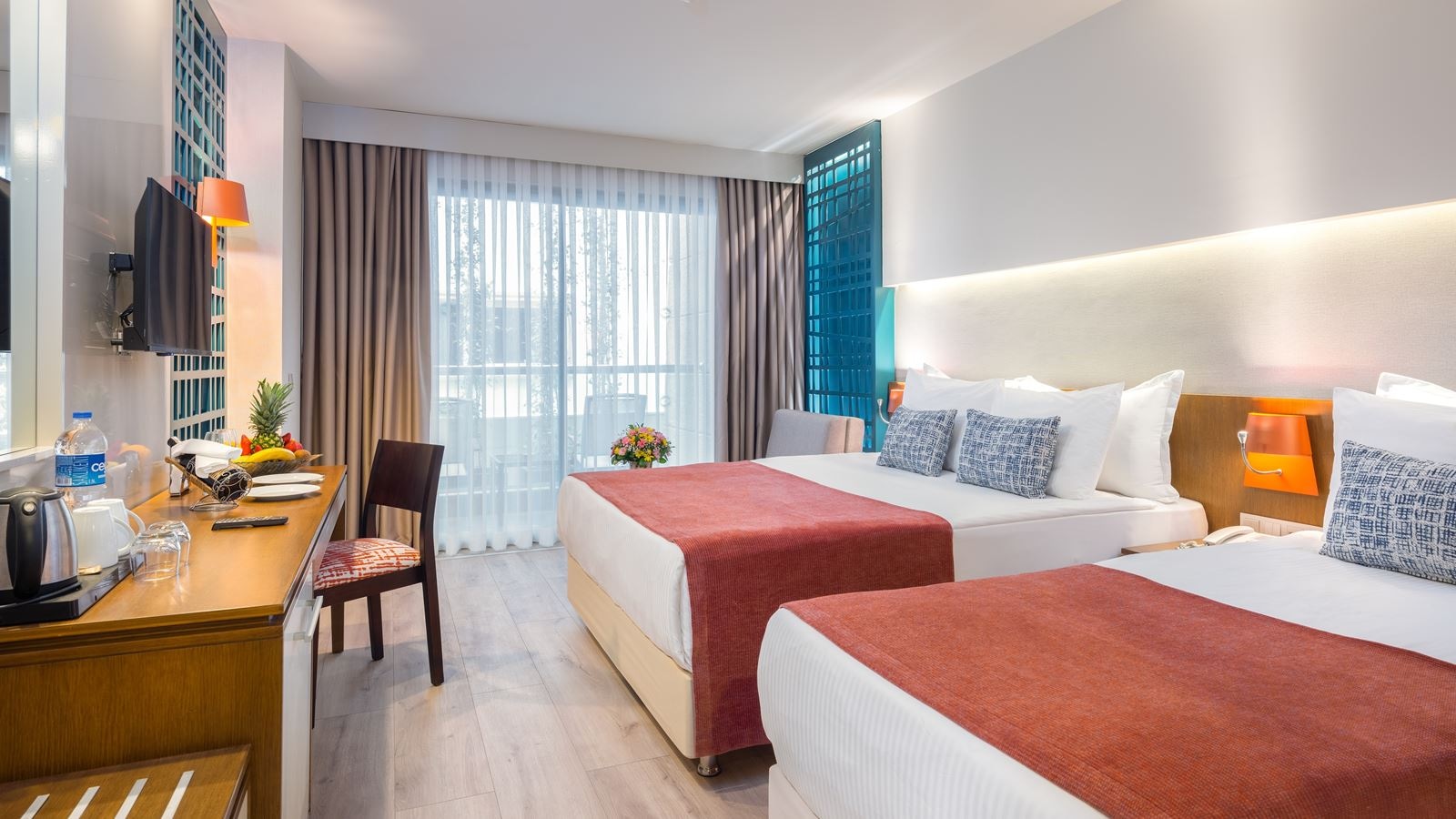 rooms-standard-room-land-view