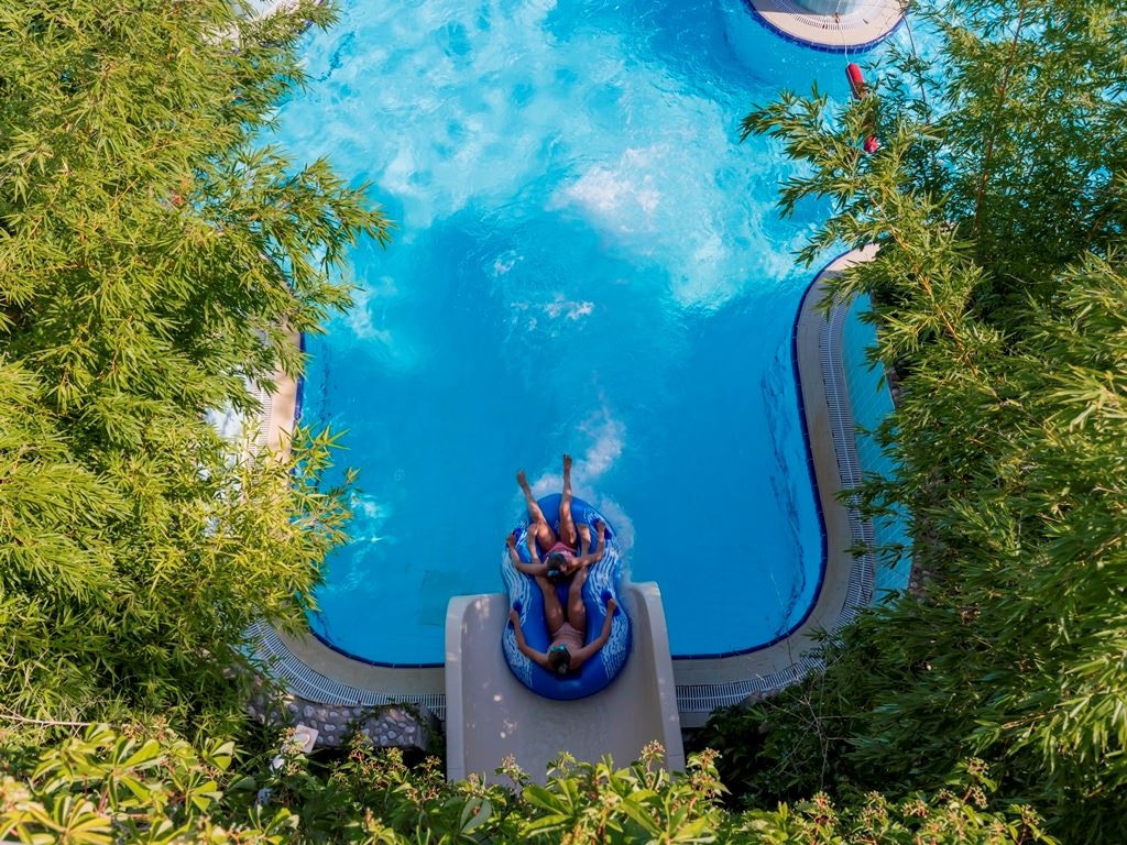 water-park-water-park