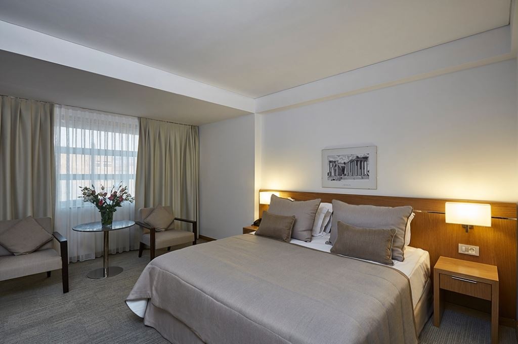 rooms-double-room-economy