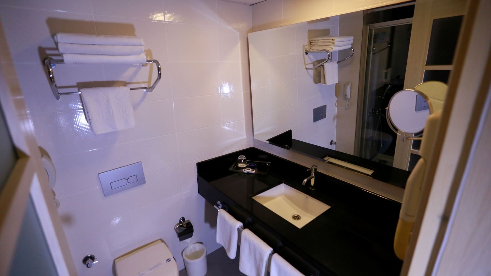 rooms-standard-room-near-the-beach