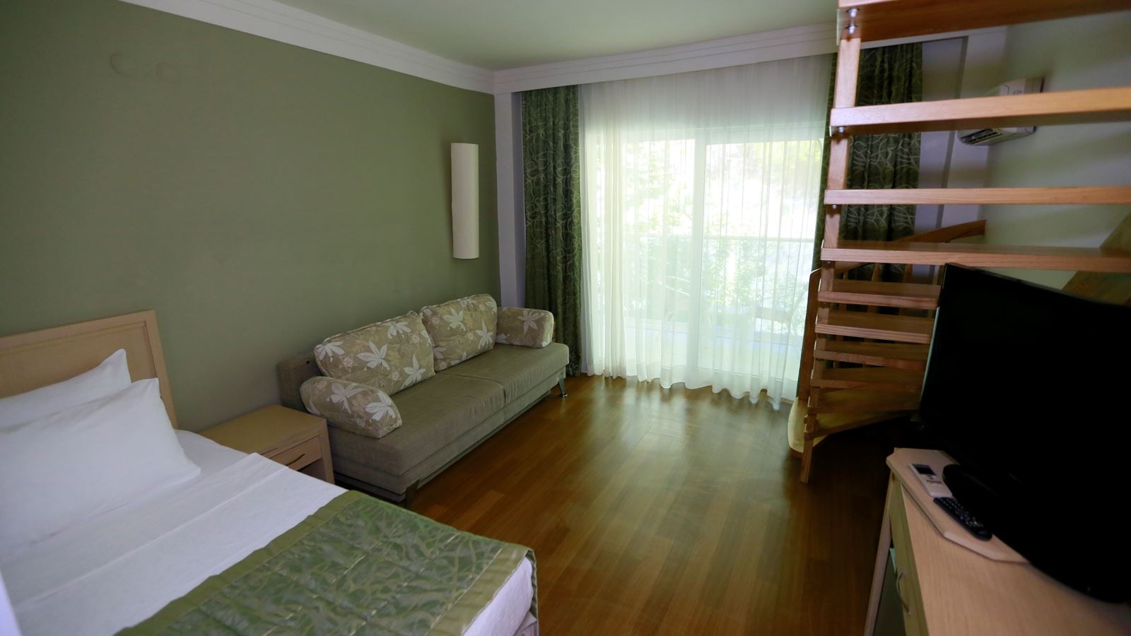 rooms-family-dublex-room