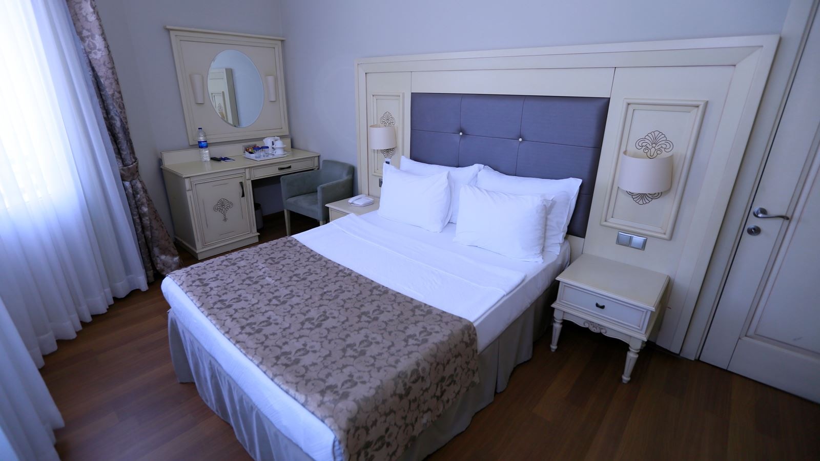 rooms-family-connecting-room