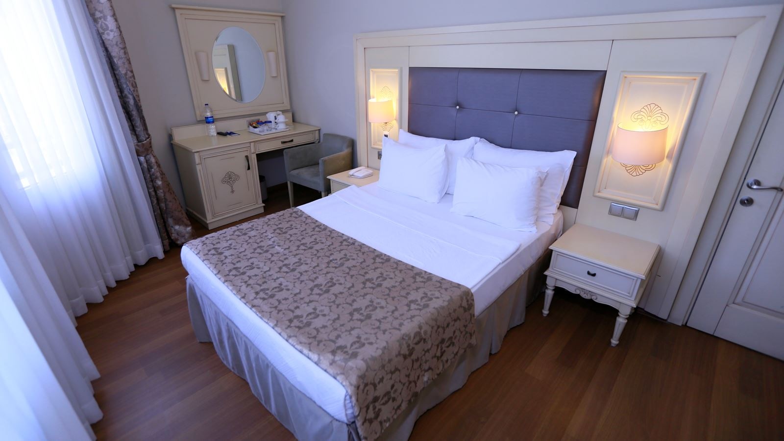 rooms-family-connecting-room