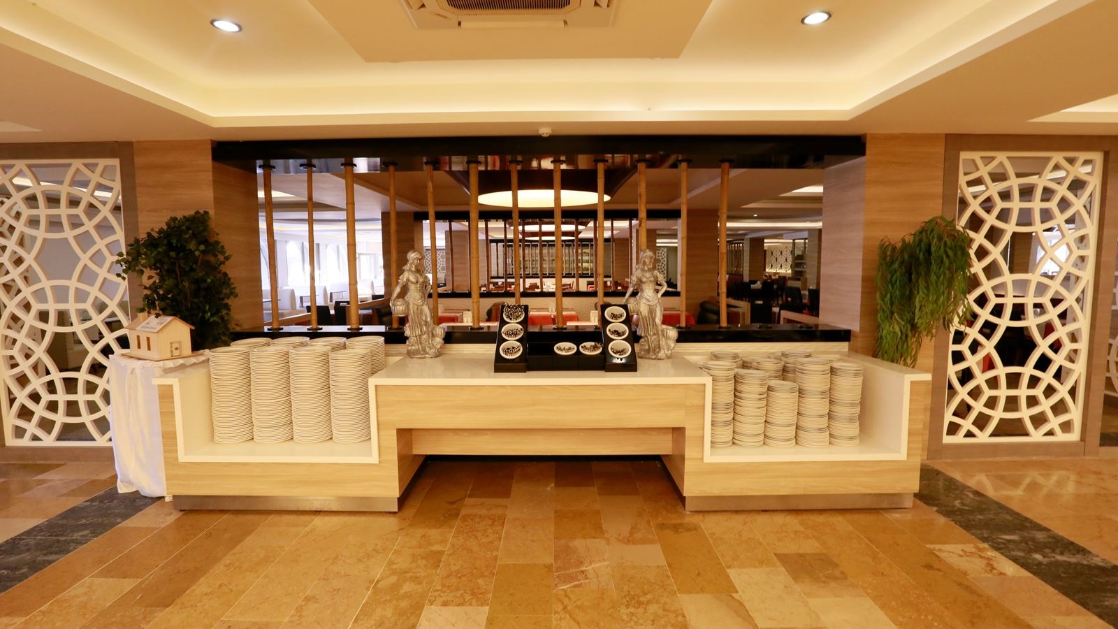 restaurants-main-restaurant