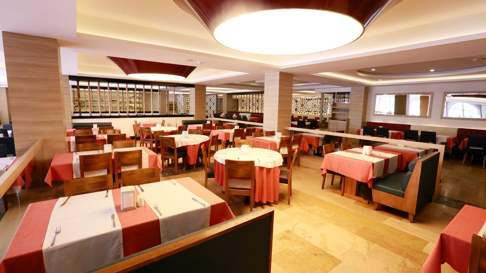 restaurants-main-restaurant