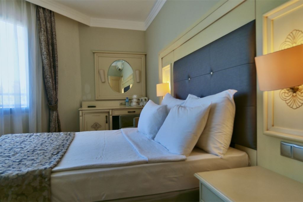 rooms-standart-landview-room