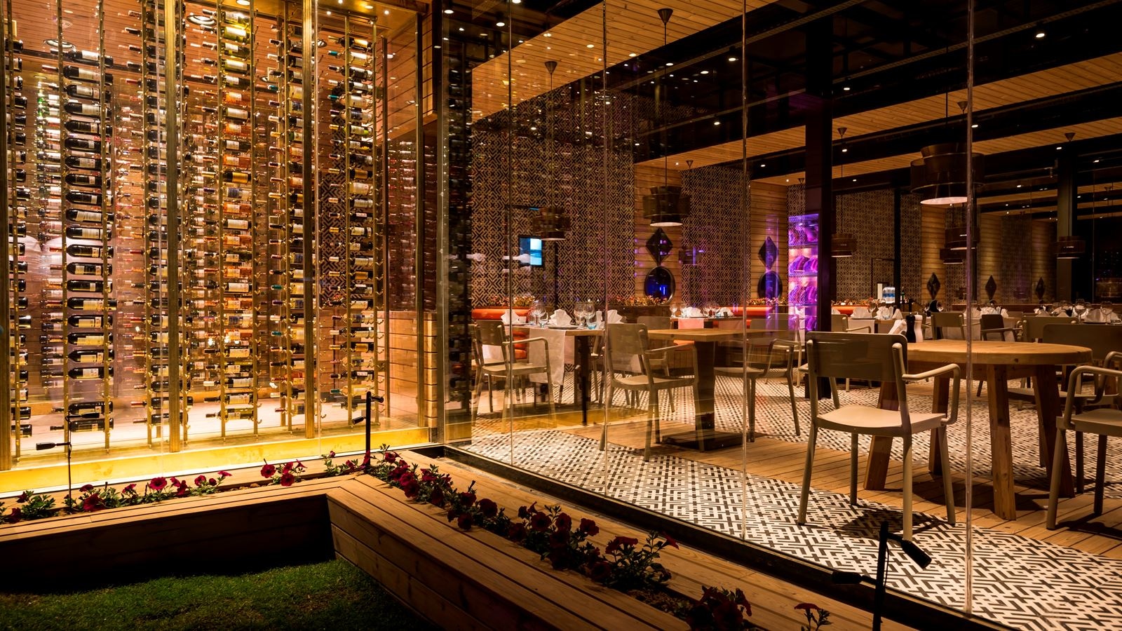 restaurants-carino-steak-restaurant