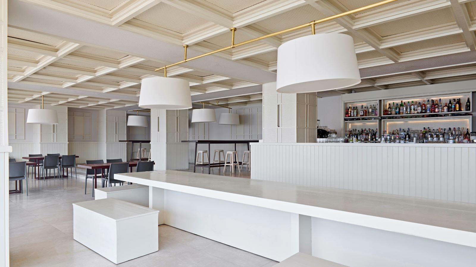 restaurants-pool-snack