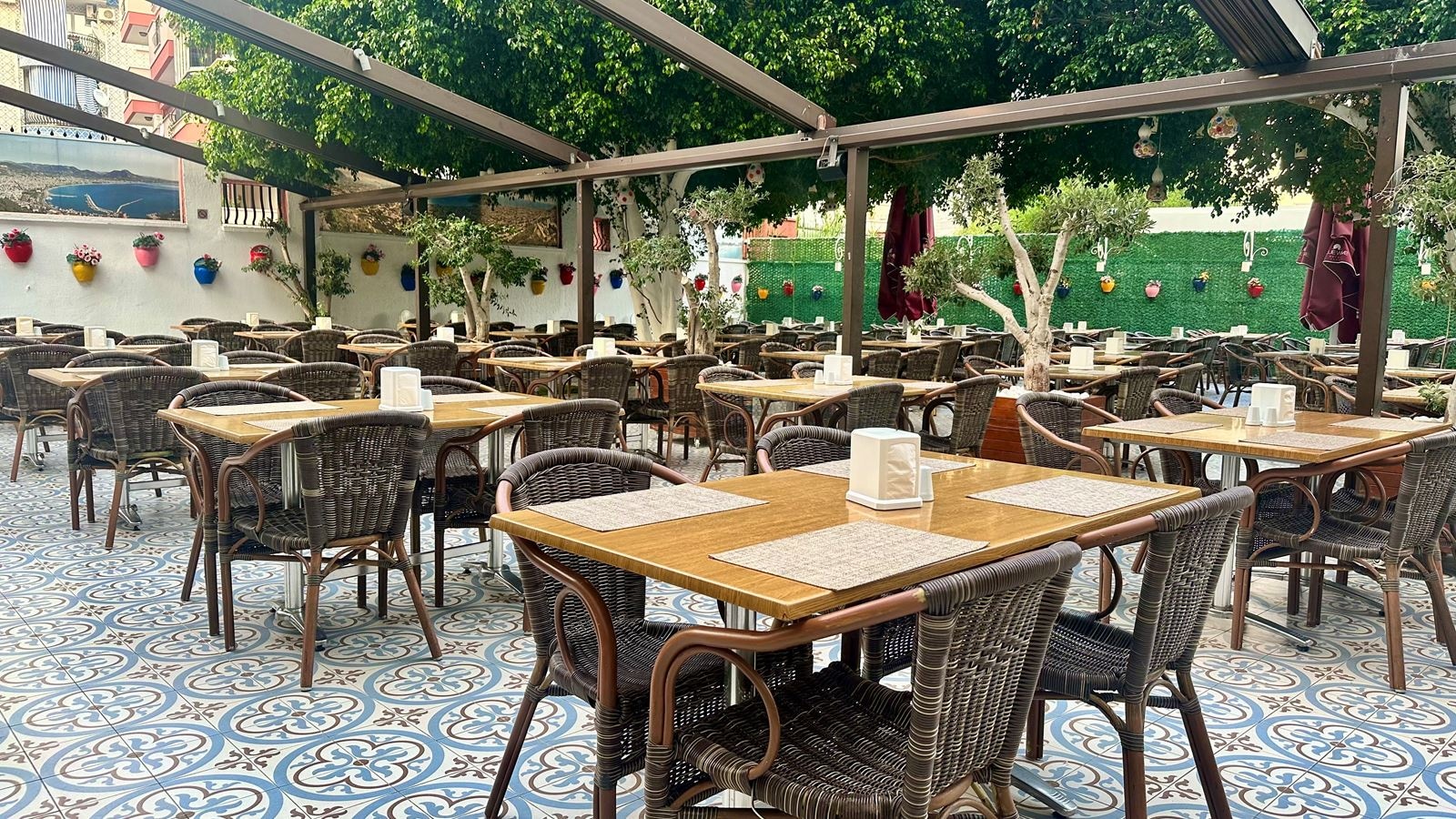 restaurants-main-restaurant