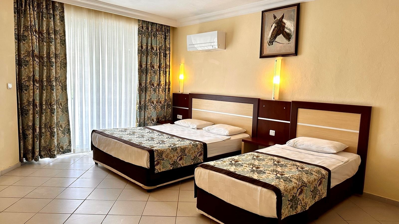 rooms-family-suite-room