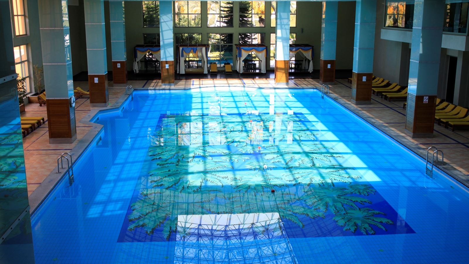 pools-indoor-pool