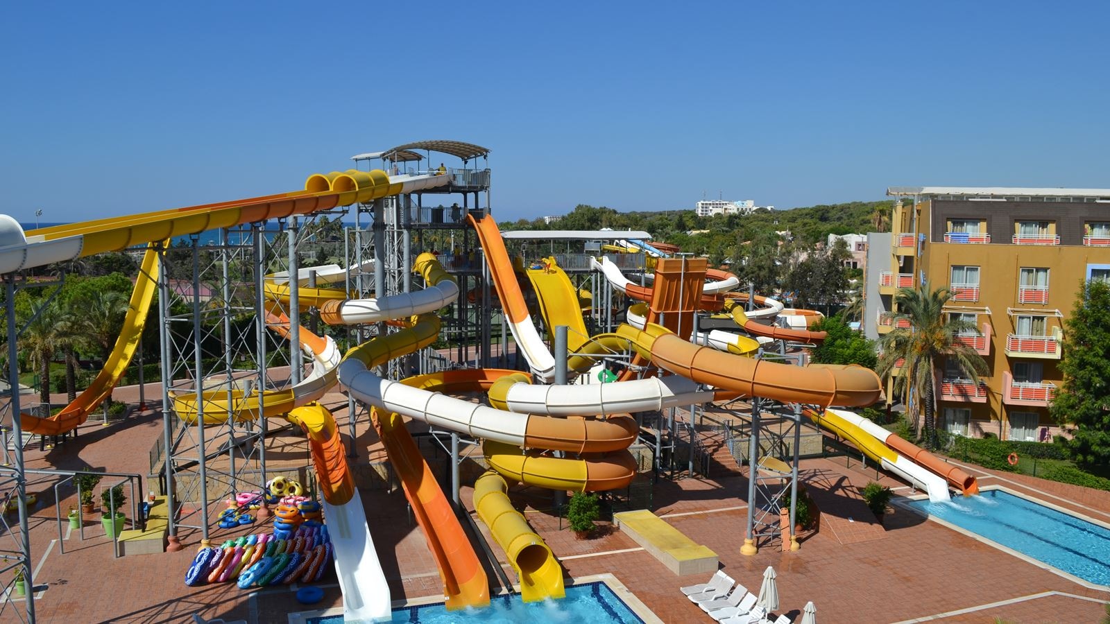 water-park-water-park