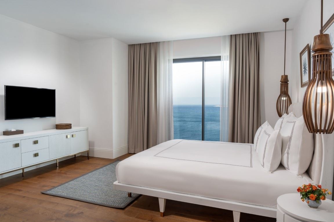 rooms-royal-villa-sea-view