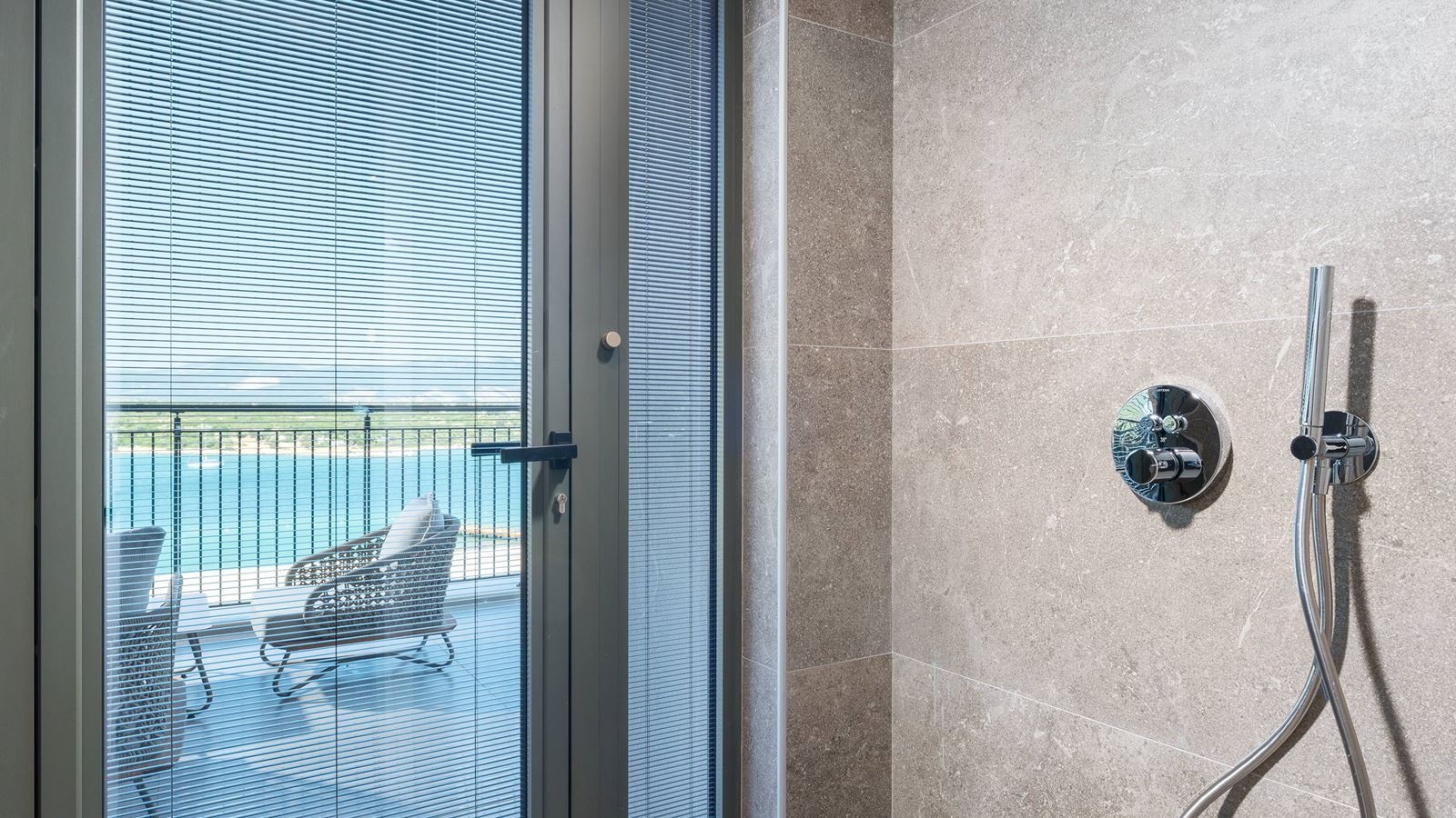 rooms-penthouse-with-private-pool-sea-view--adult-zone-