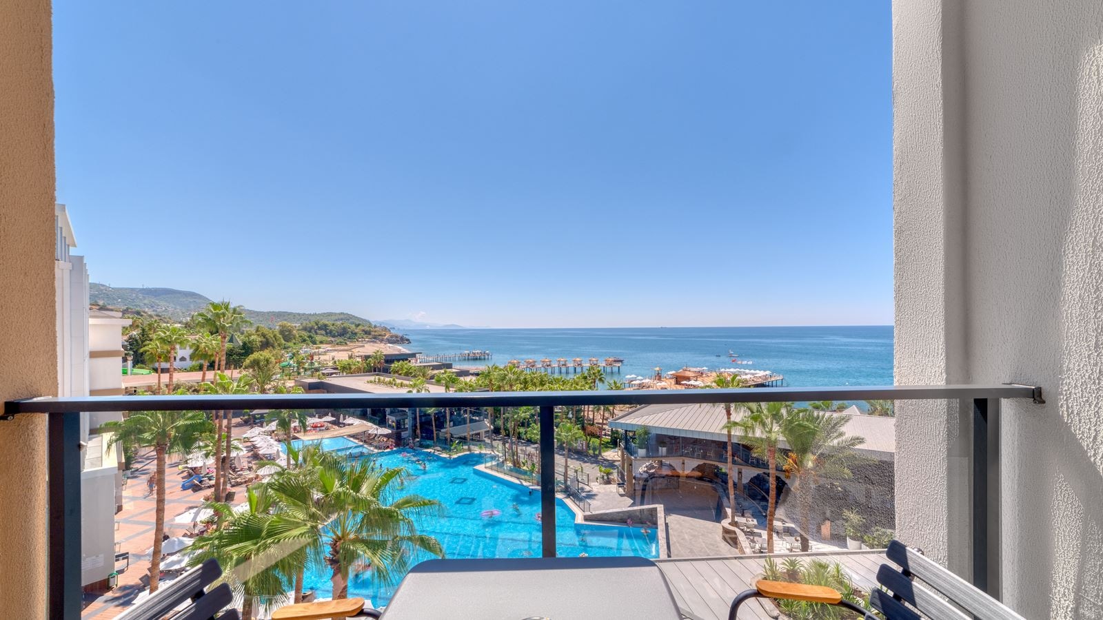 rooms-superior-room-sea-view