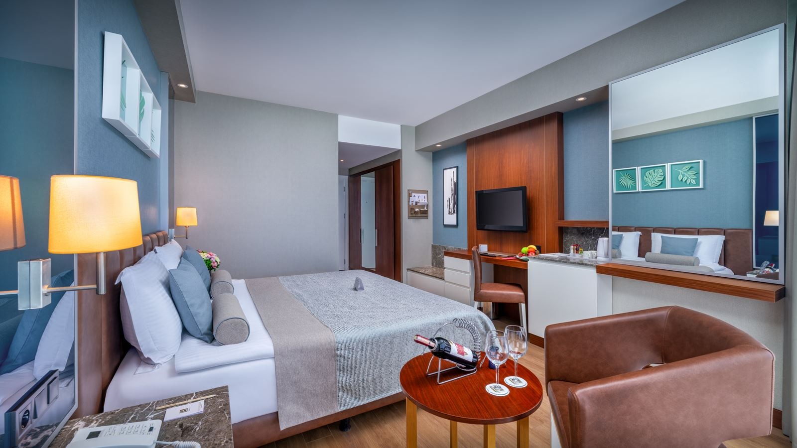 rooms-standard-room-side-sea-view