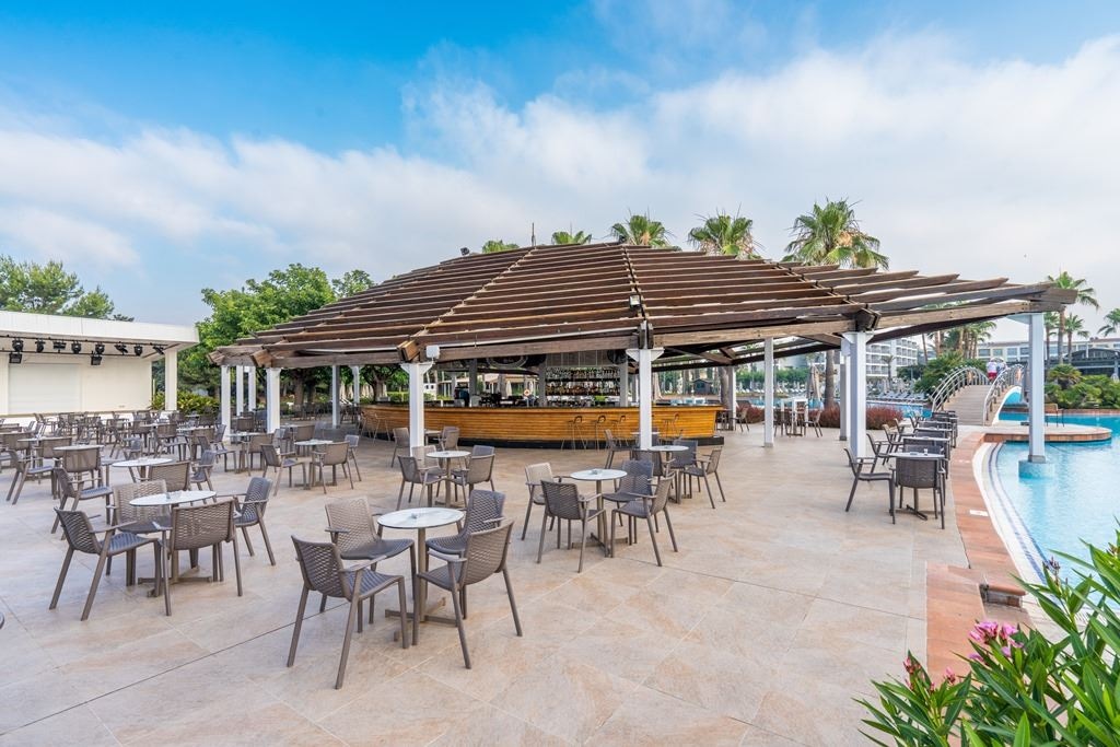 bars-meltem-havuz-bar