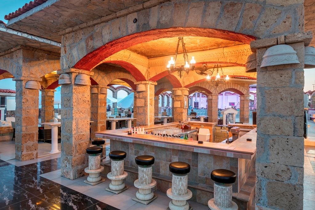 bars-perge-beach-bar