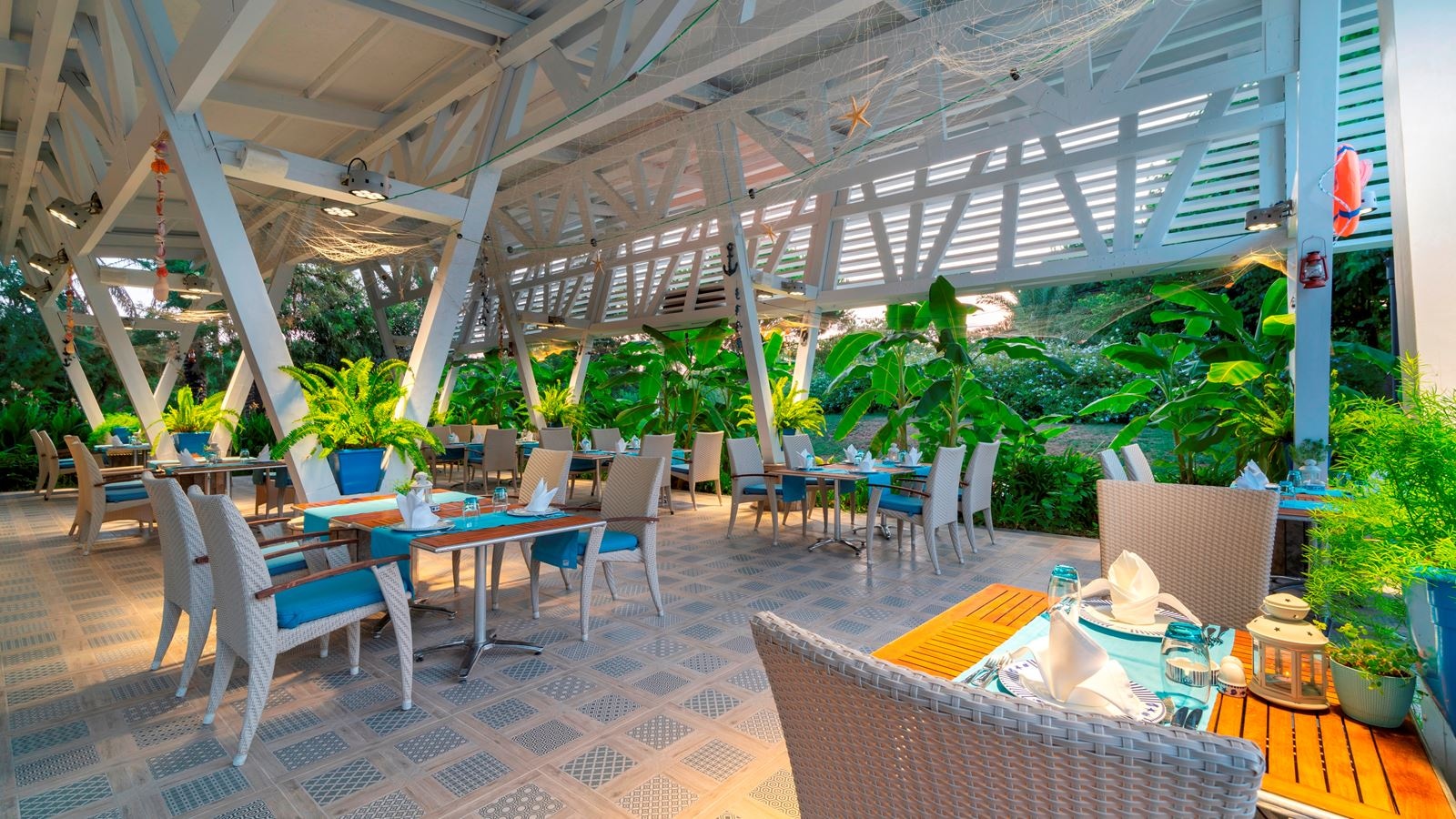 restaurants-poseidon-sea-food-restaurant