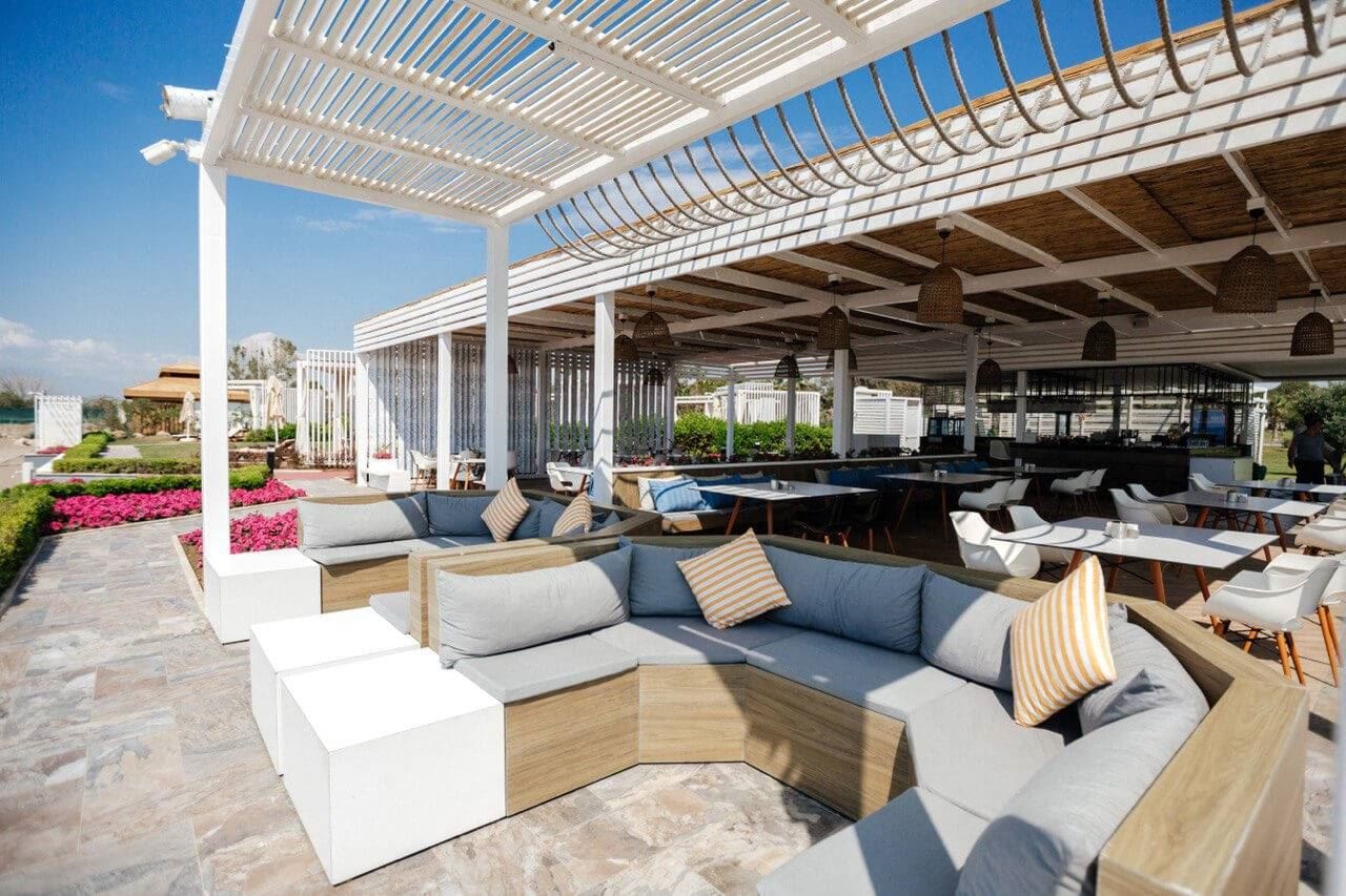 bars-aloha-beach-bar