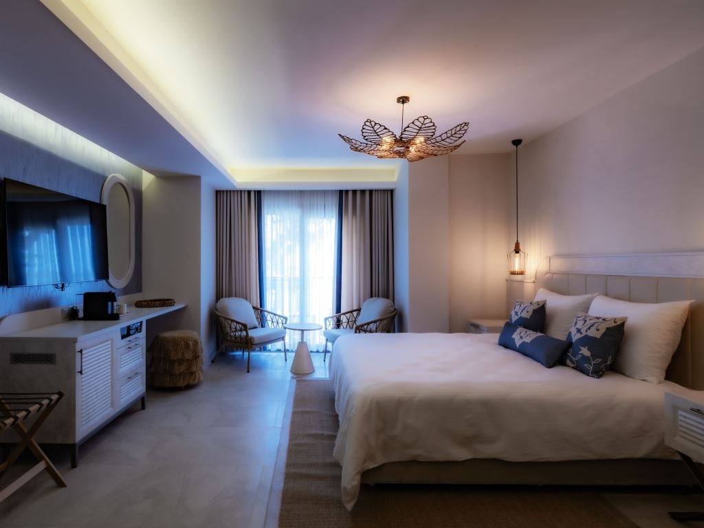 rooms-deluxe-room-garden-view