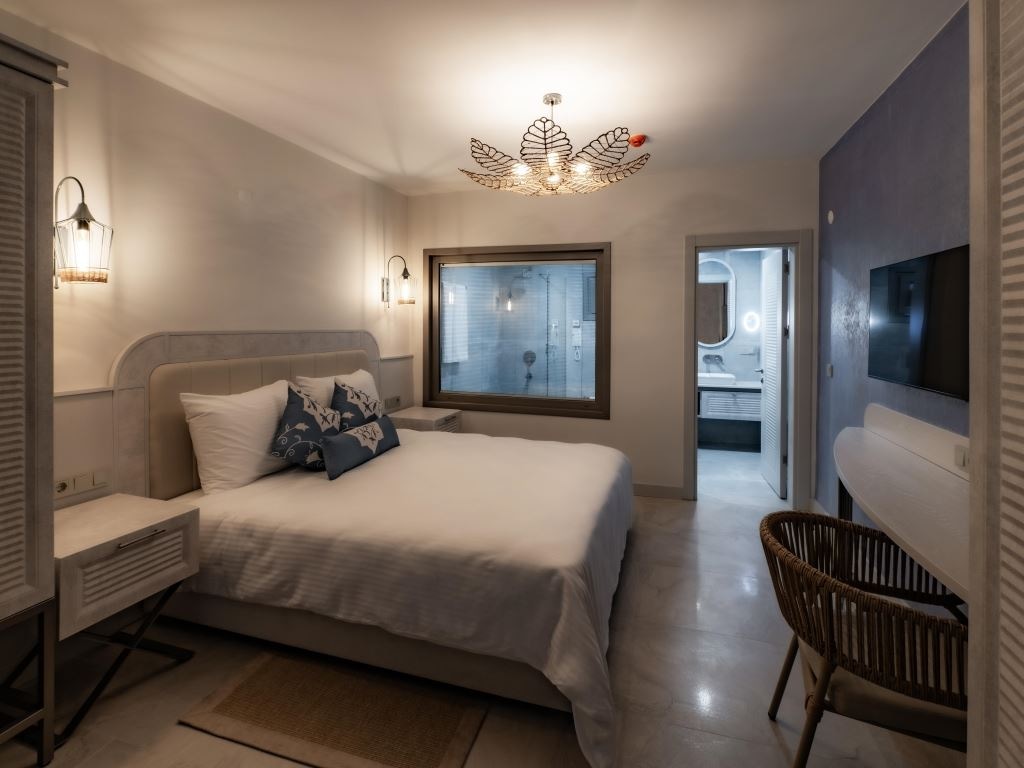 rooms-deluxe-suite-garden-view