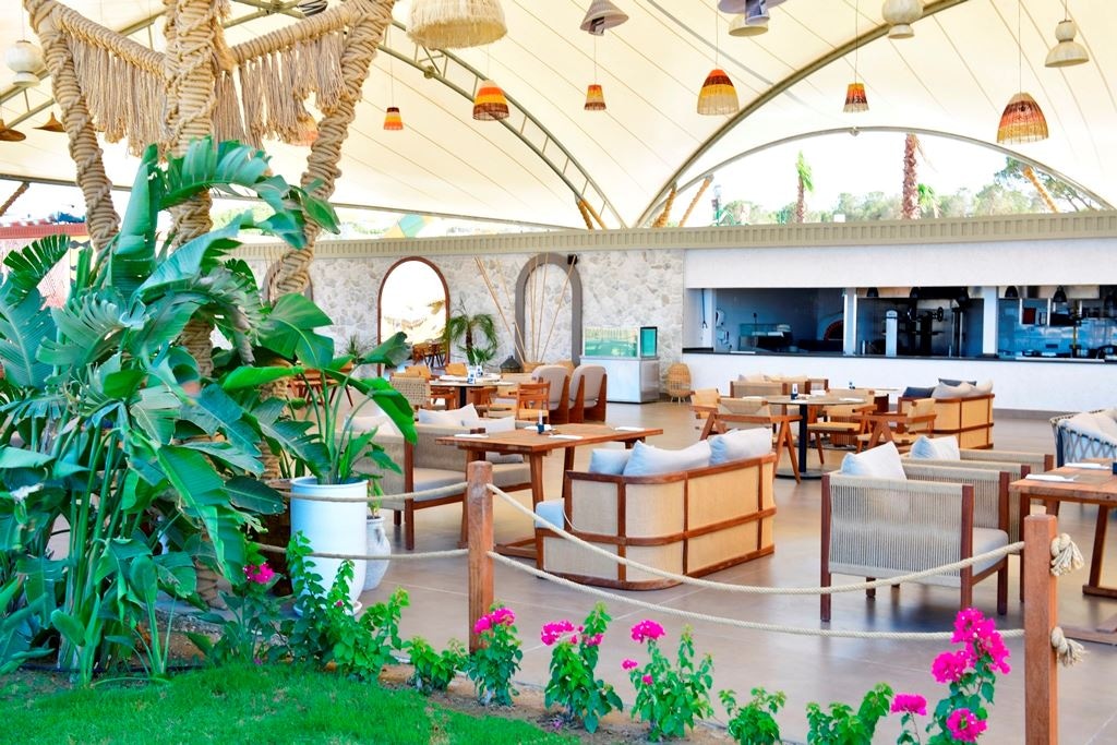 bars-javara-beach-bar