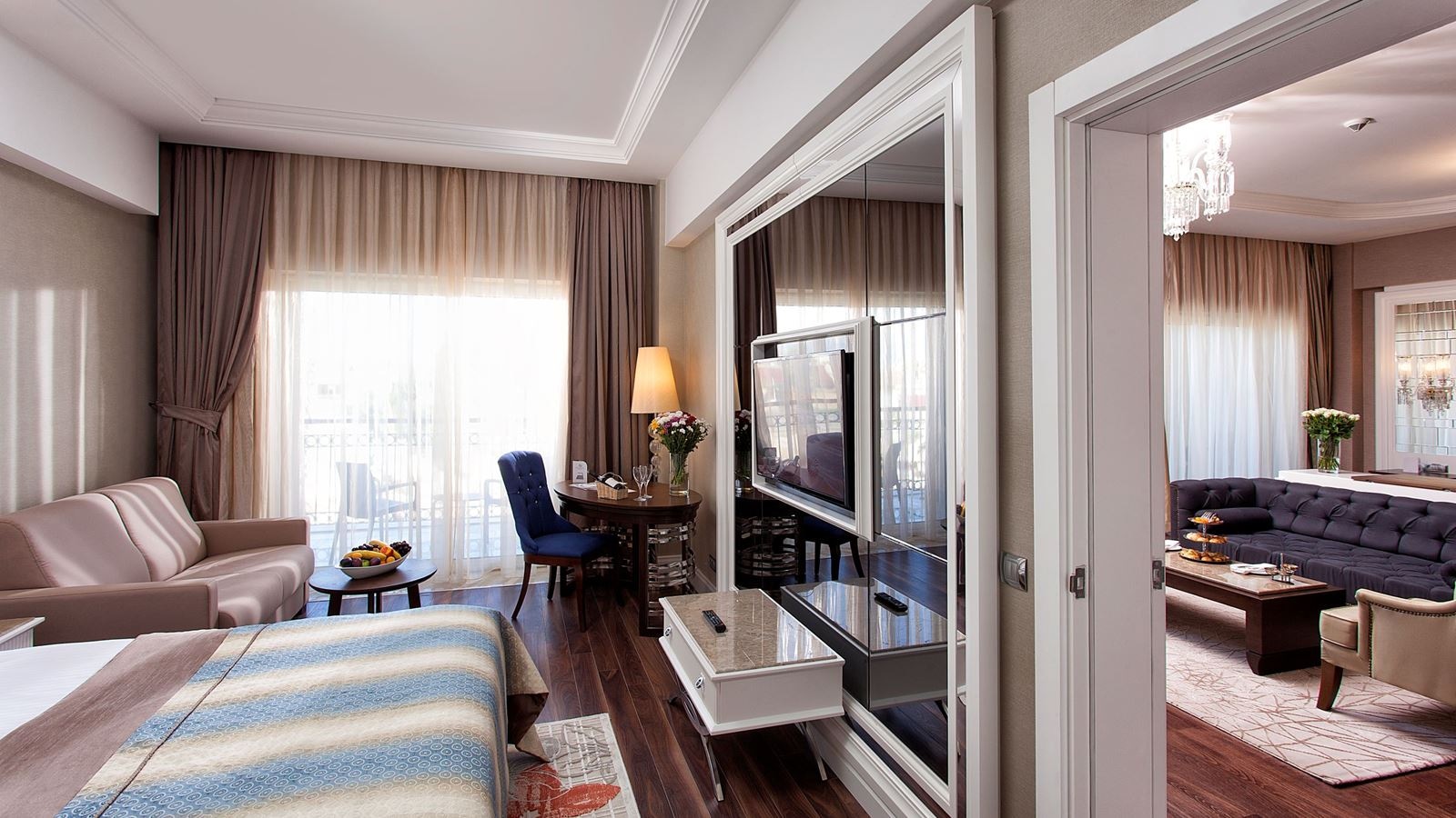 rooms-royal-suite