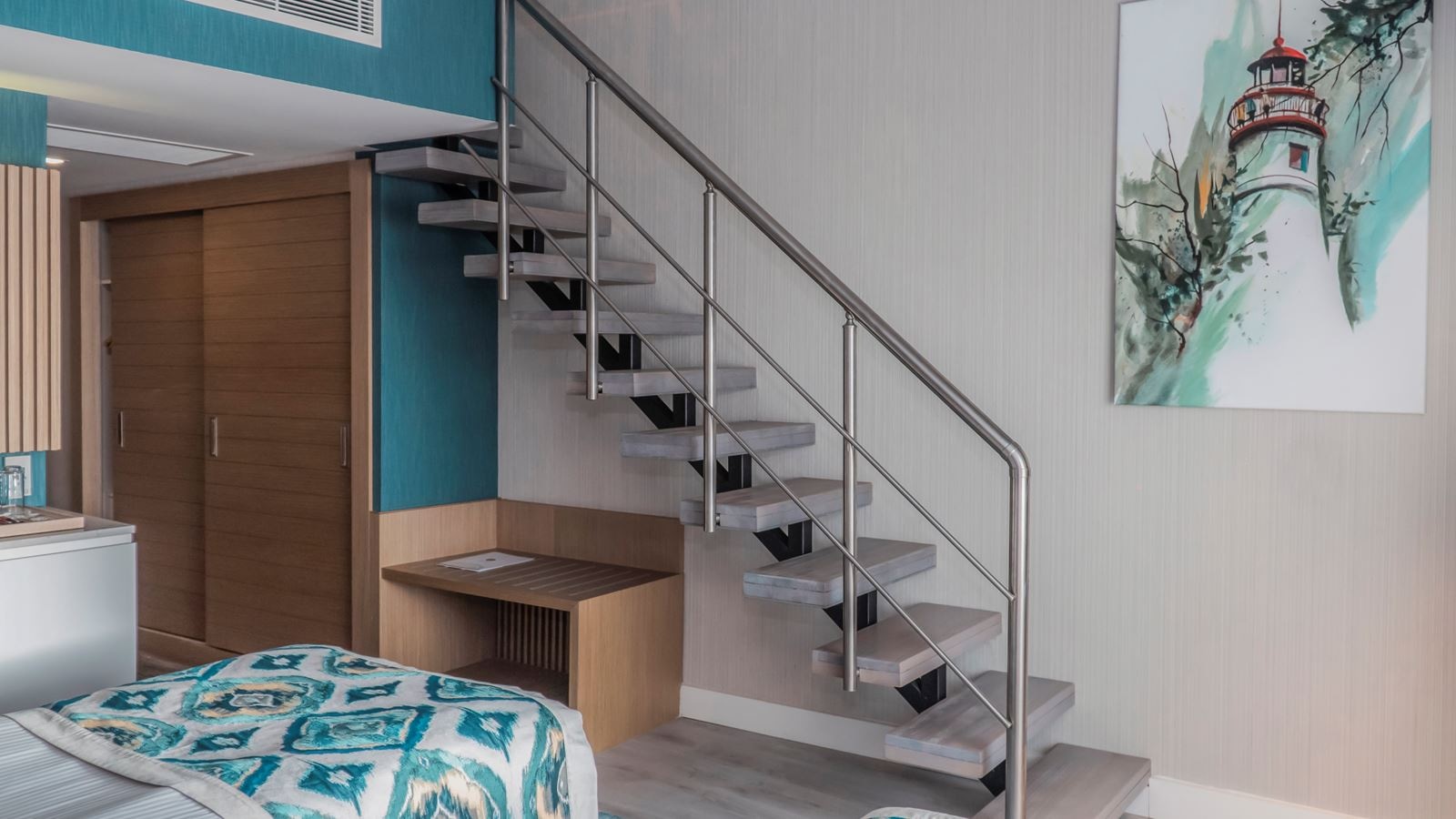 rooms-duplex-family-room