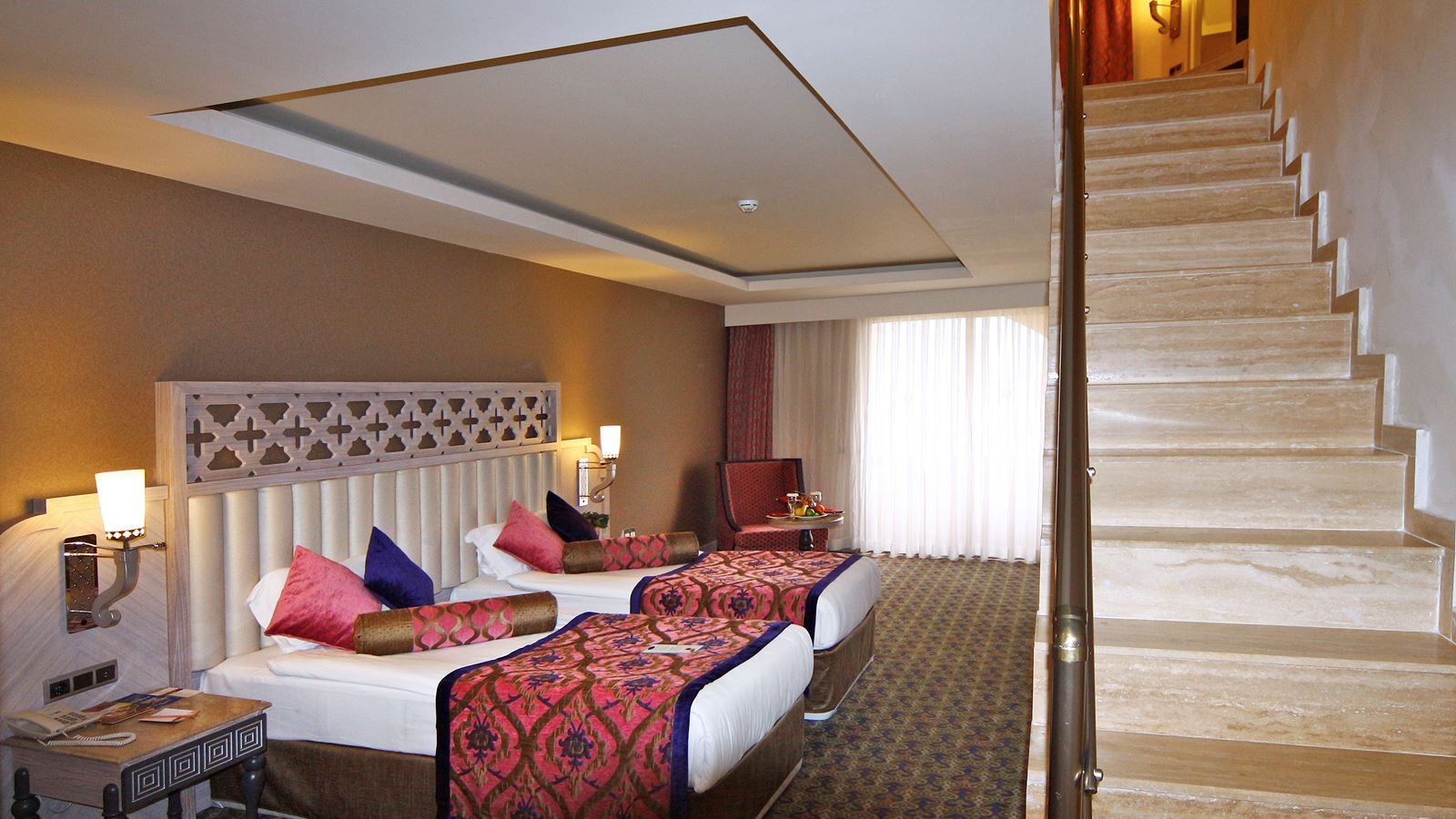 rooms-duplex-family-room