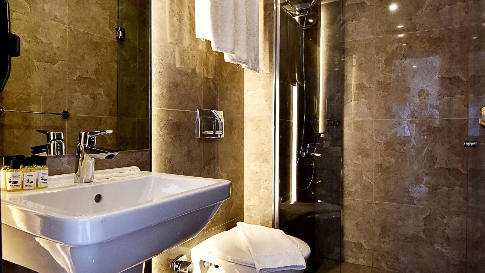 rooms-standart-garden-view